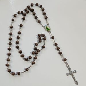 Classic Brown and Silver Rosary Beaded Necklace